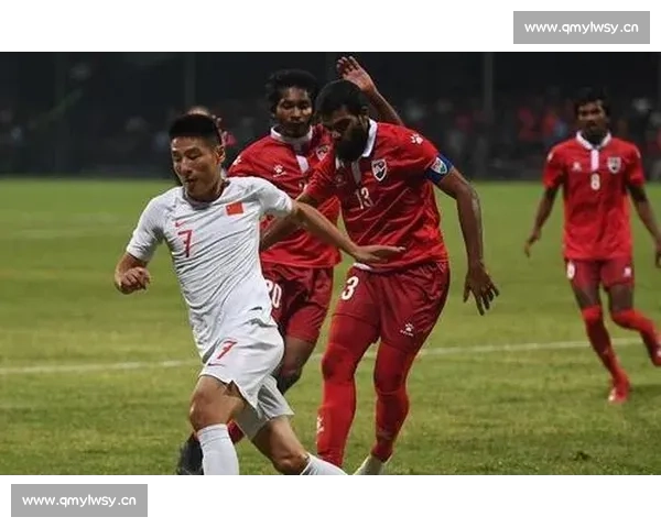 国足26日关键之战全面打响胜负或决定晋级命运全国球迷热切关注